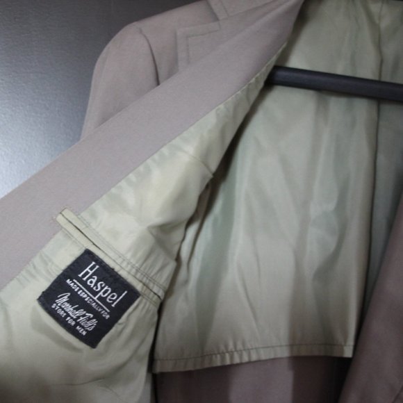 SOLD// Haspel Olive Blazer - Picture 5 of 13